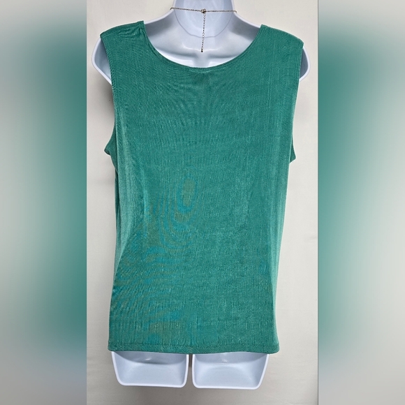 West End L Sleeveless Pullover Top Slinky Stretch Knit Comfort Green Versatile - Picture 3 of 5